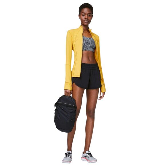 Lululemon Tracker Short Low-Rise 4" *Black - Picture 3 of 9